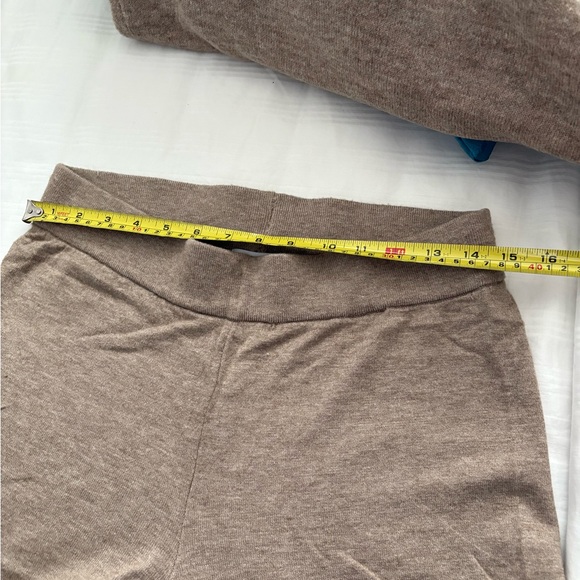 Set . If you get coat . Scarf is free. - Picture 10 of 14